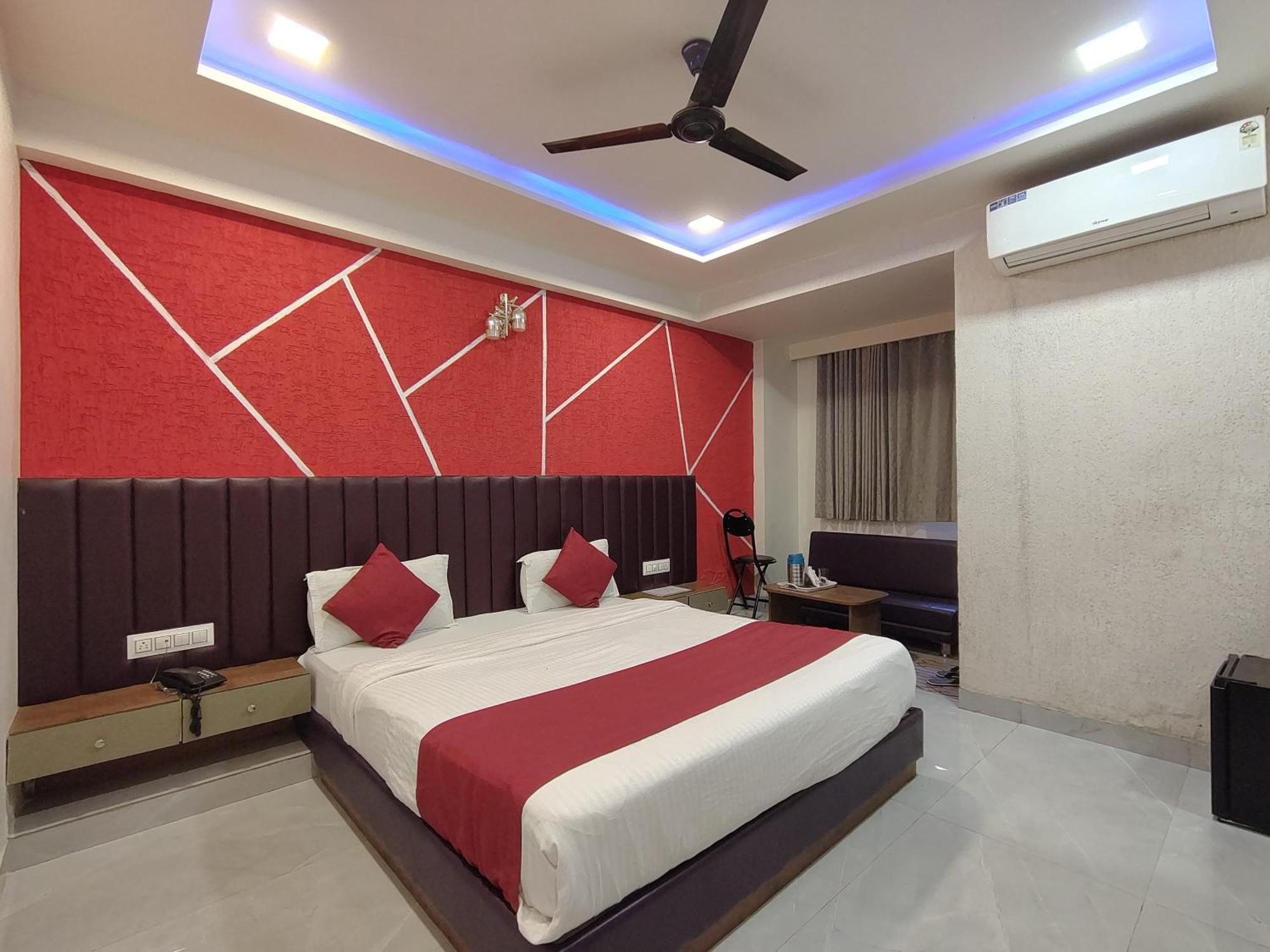 Hotel Avadh Palace, Subhash Bridge, Rto Circle, Ahmadábád Exteriér fotografie