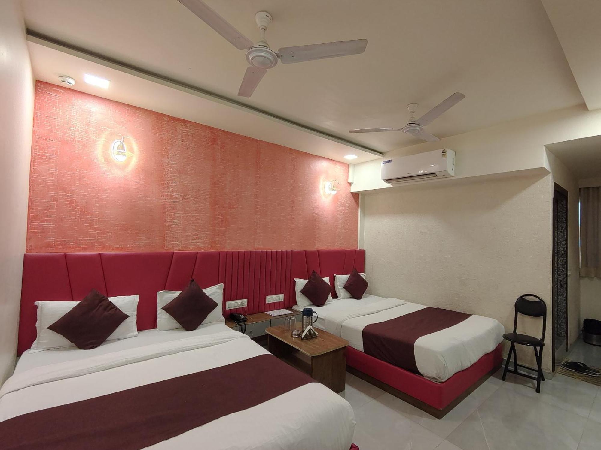 Hotel Avadh Palace, Subhash Bridge, Rto Circle, Ahmadábád Exteriér fotografie